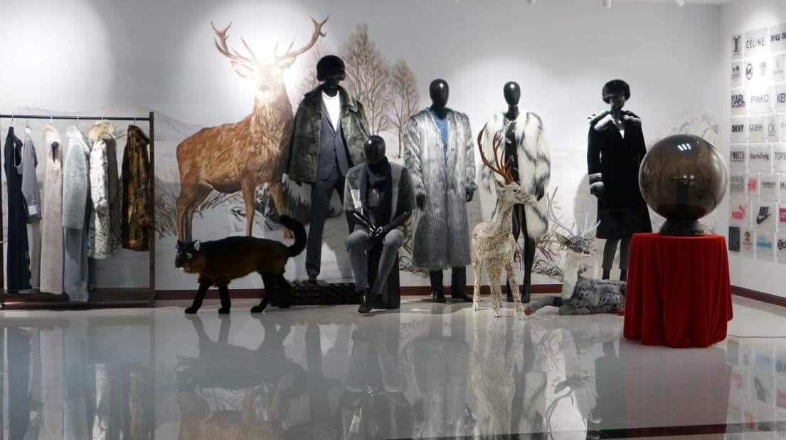 China's artificial fur trend of research and development center Ning Bo Weiyi Plush fashion added